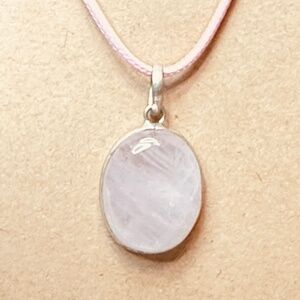 925 Sterling Silver Plated & Rose Quartz Crystal Oval Pendant EUC